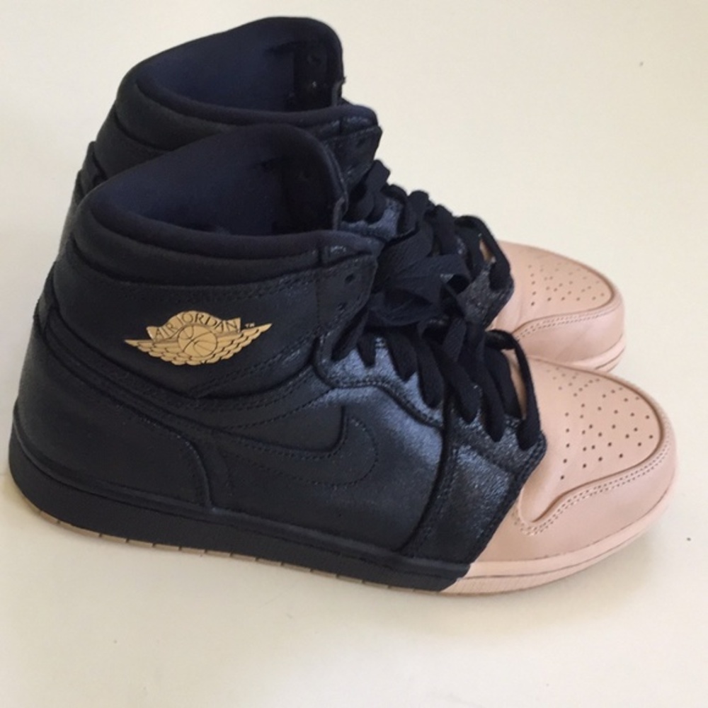 Air Jordan 1 High Dip-Toe Sz 9        Retro
